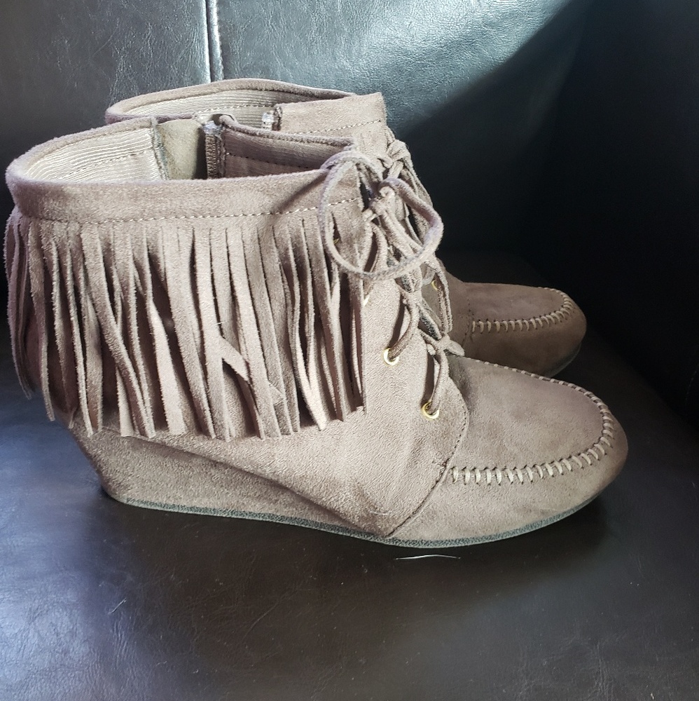 Maurices Fringed Wedge booties